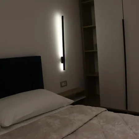 Tiranalake Luxury - Self Check-in Apartmán Tirana