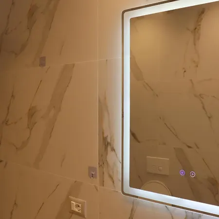 Tiranalake Luxury - Self Check-in Apartamento Tirana
