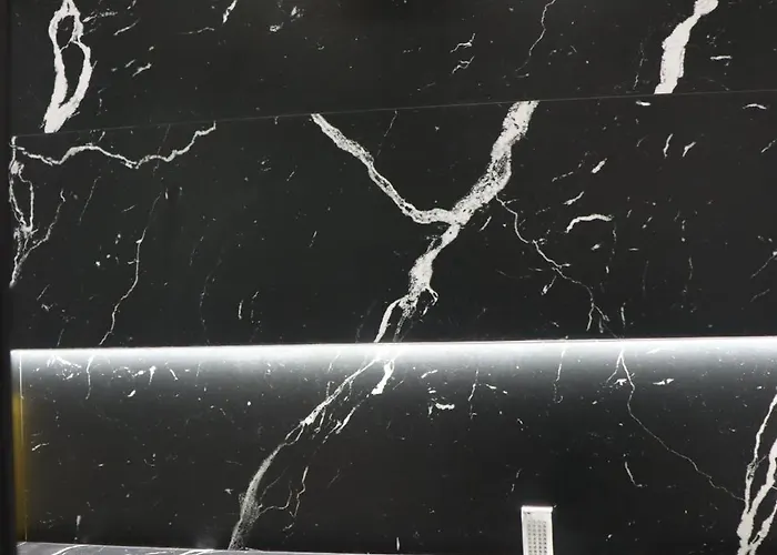 Apartamento Tiranalake Luxury - Self Check-in Tirana